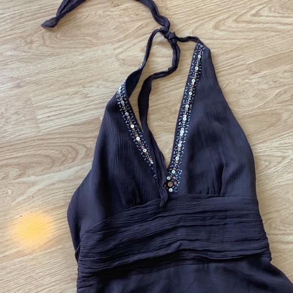 Brown backless dress tied dress flowy with beaded neckline - Picture 2 of 4